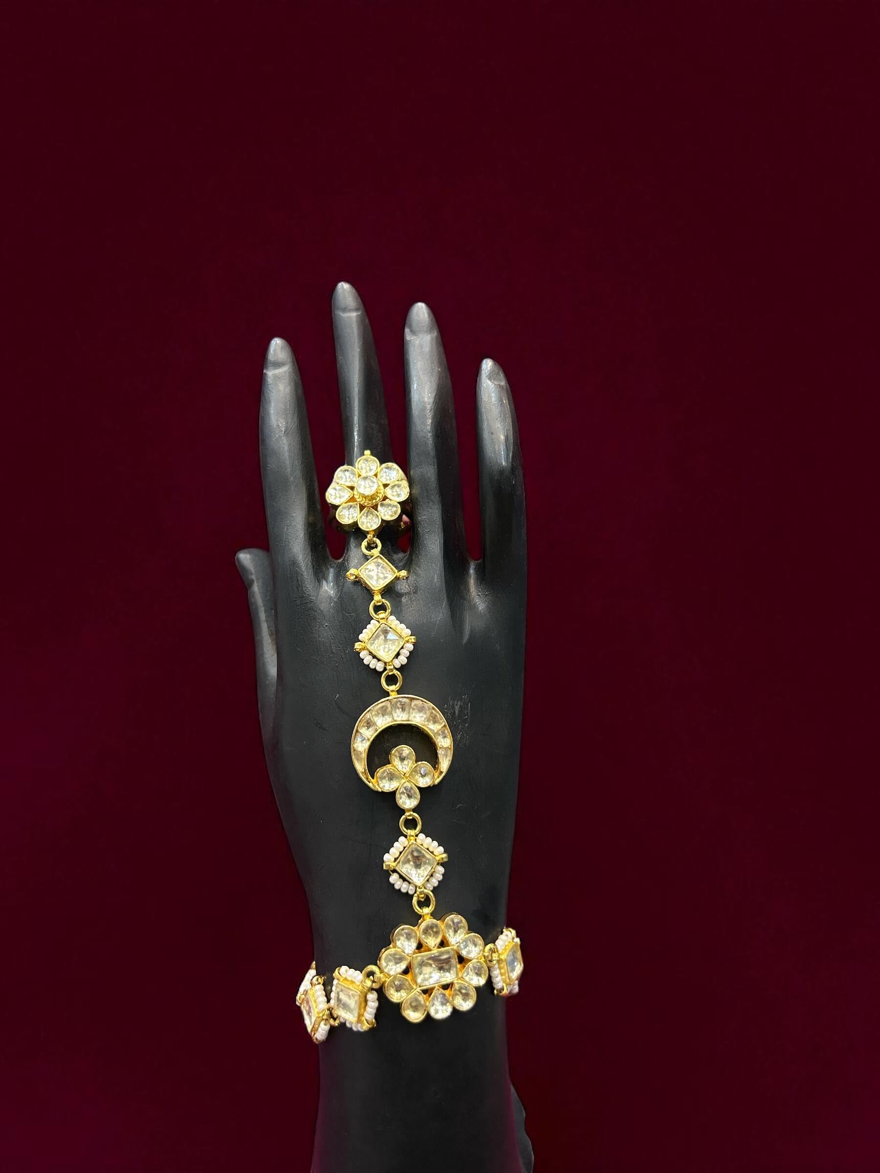 PACHI KUNDAN HATHFULL